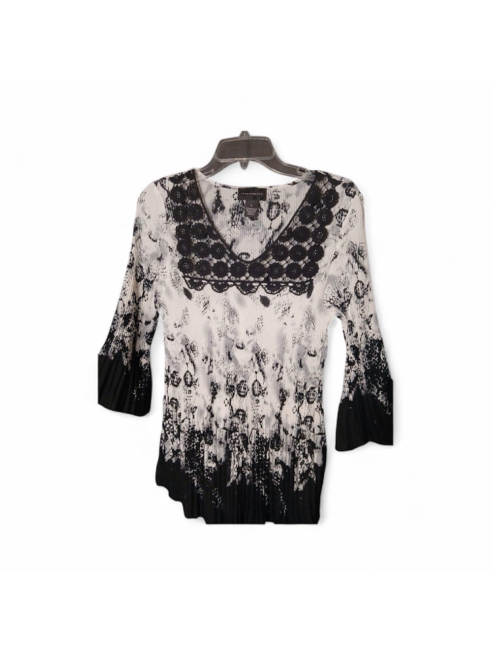 Investments Women's Black & White Lace Accent Blouse - Large - INV47
